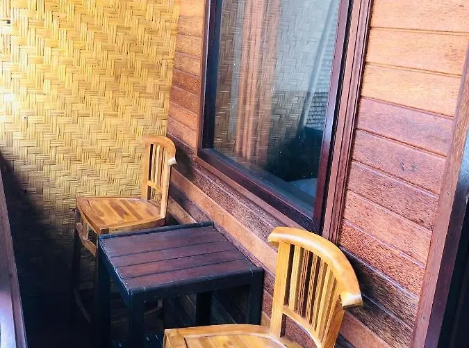 Padangbai Beach Inn * パダンバイ