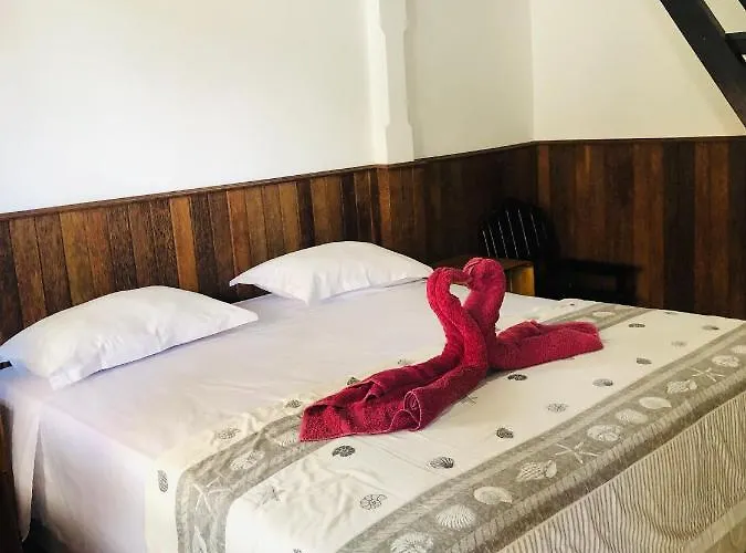 Padangbai Beach Inn パダンバイ