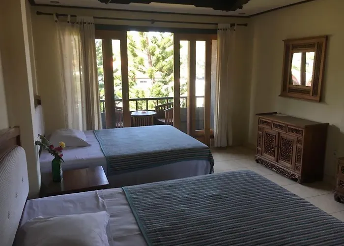 Padangbai Beach Inn イン パダンバイ