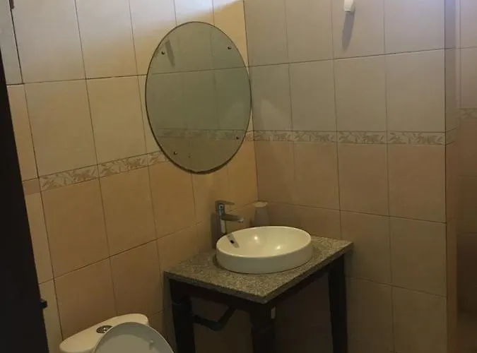 イン Padangbai Beach Inn *