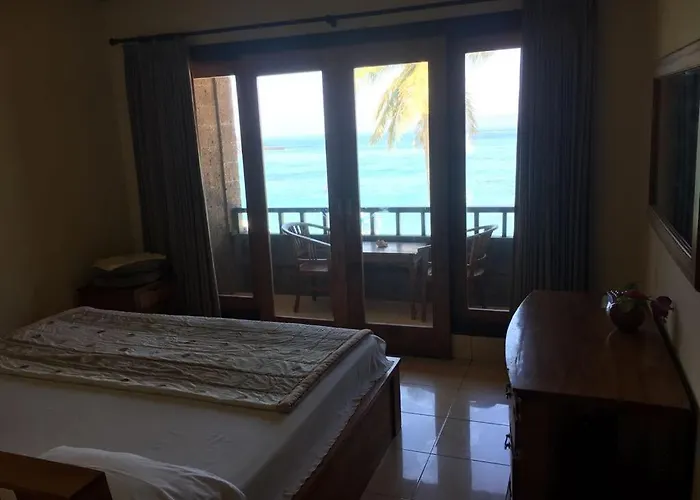 Padangbai Beach Inn イン
